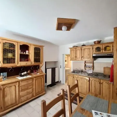 - Piccolo Nel Centro Storico Apartman